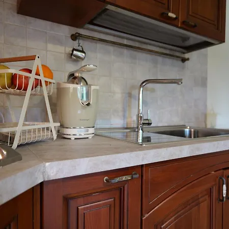 Oda ve Kahvaltı Ponte Pietra 3*