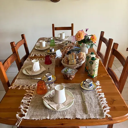 Ponte Pietra Bed and breakfast 3*