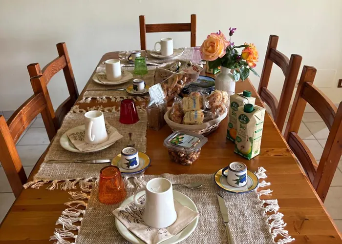 Ponte Pietra Bed & Breakfast 3*